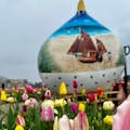 You can find the big 'tulip bulbs' everywhere in the area