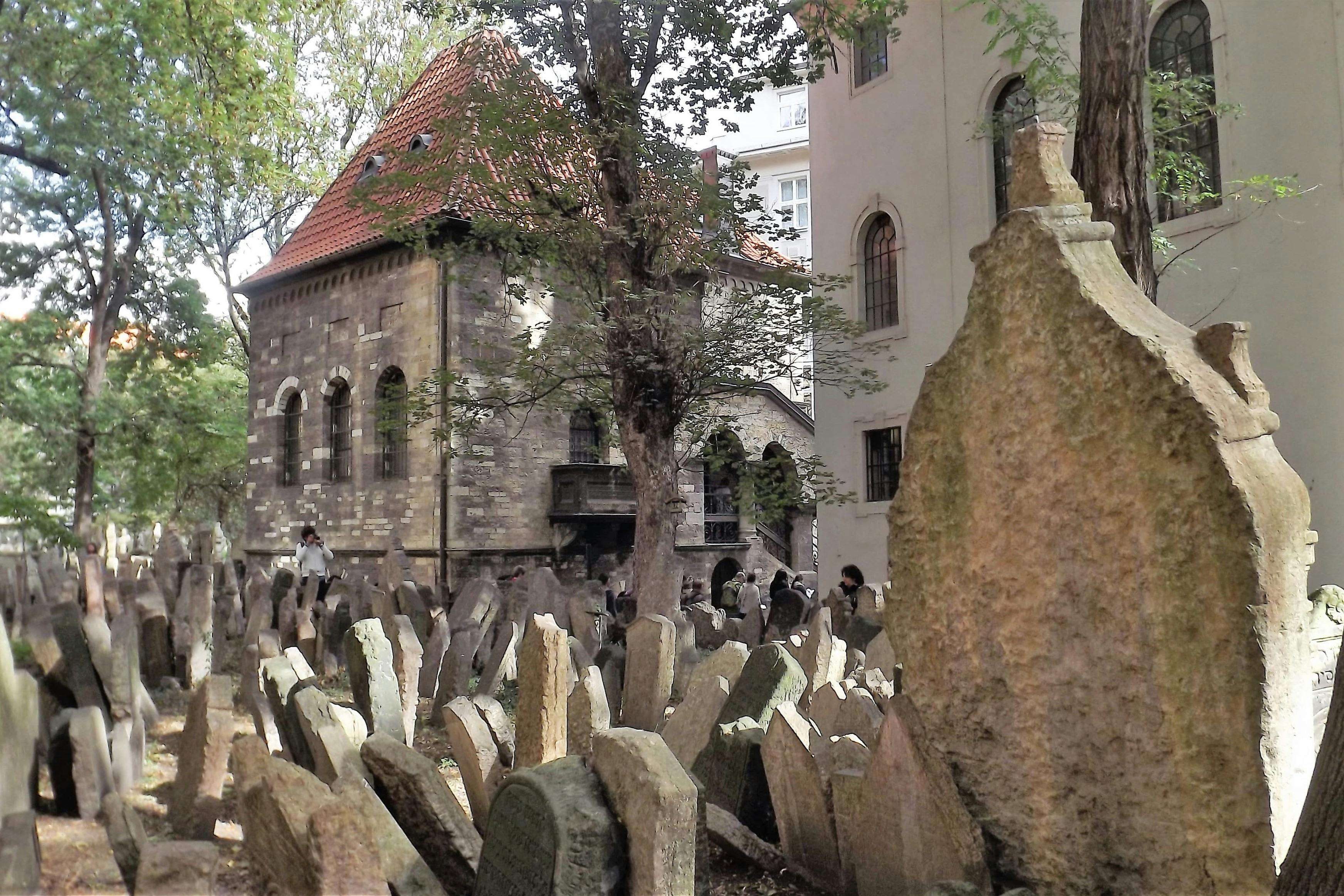 Old Jewish Cemetery