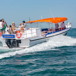 Dubai Marina: 60-Min Sightseeing Boat Tour by Abra Tours 3