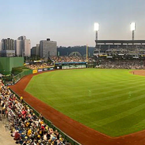 PNC Park: Jogo de beisebol do Pittsburgh Pirates - Photo 2