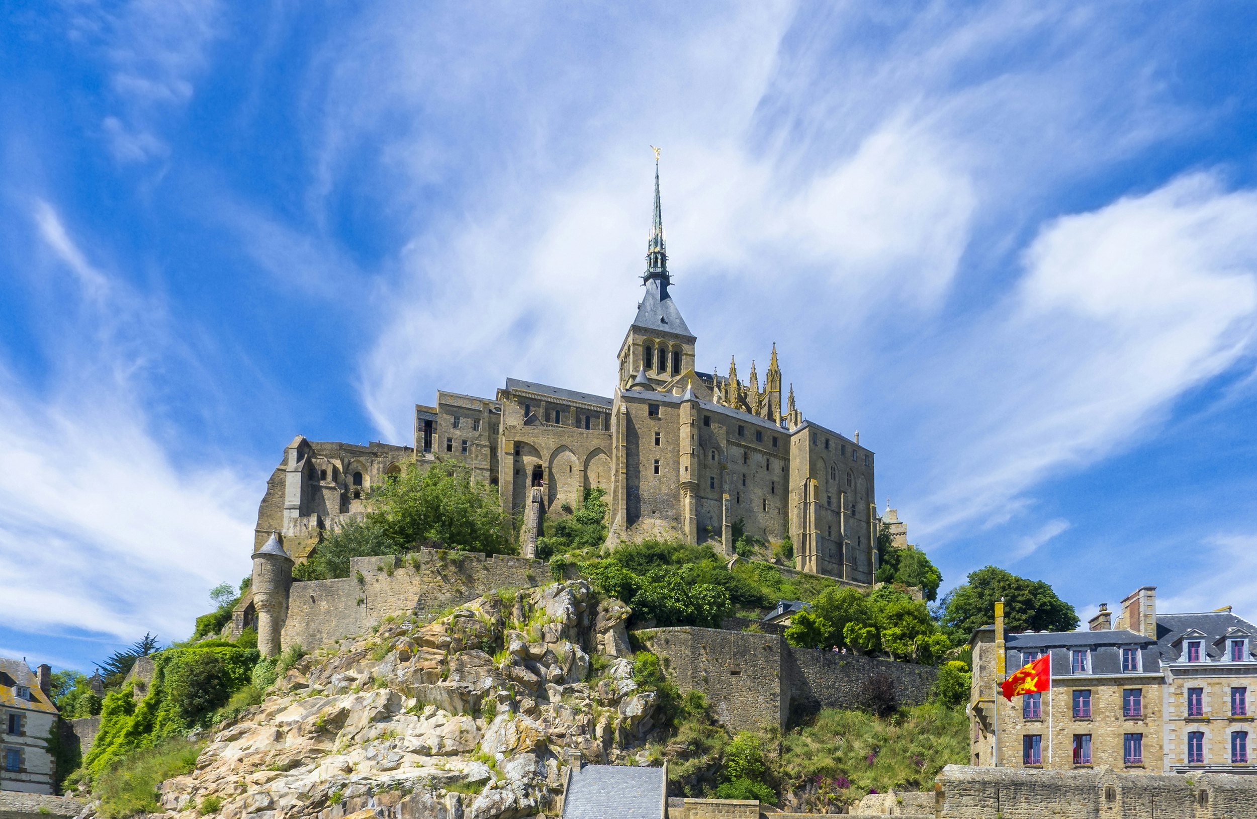 Mont Saint Michel Day Trip from Paris 