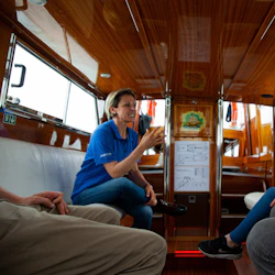 Murano & Burano: Private Boat Tour + Glass-Blowing & Lace-Making Demo 2