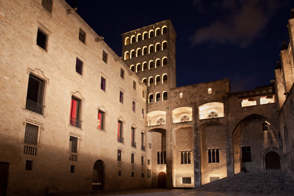 Plaça del Rei, Barcelona Gothic Quarter Night Tour