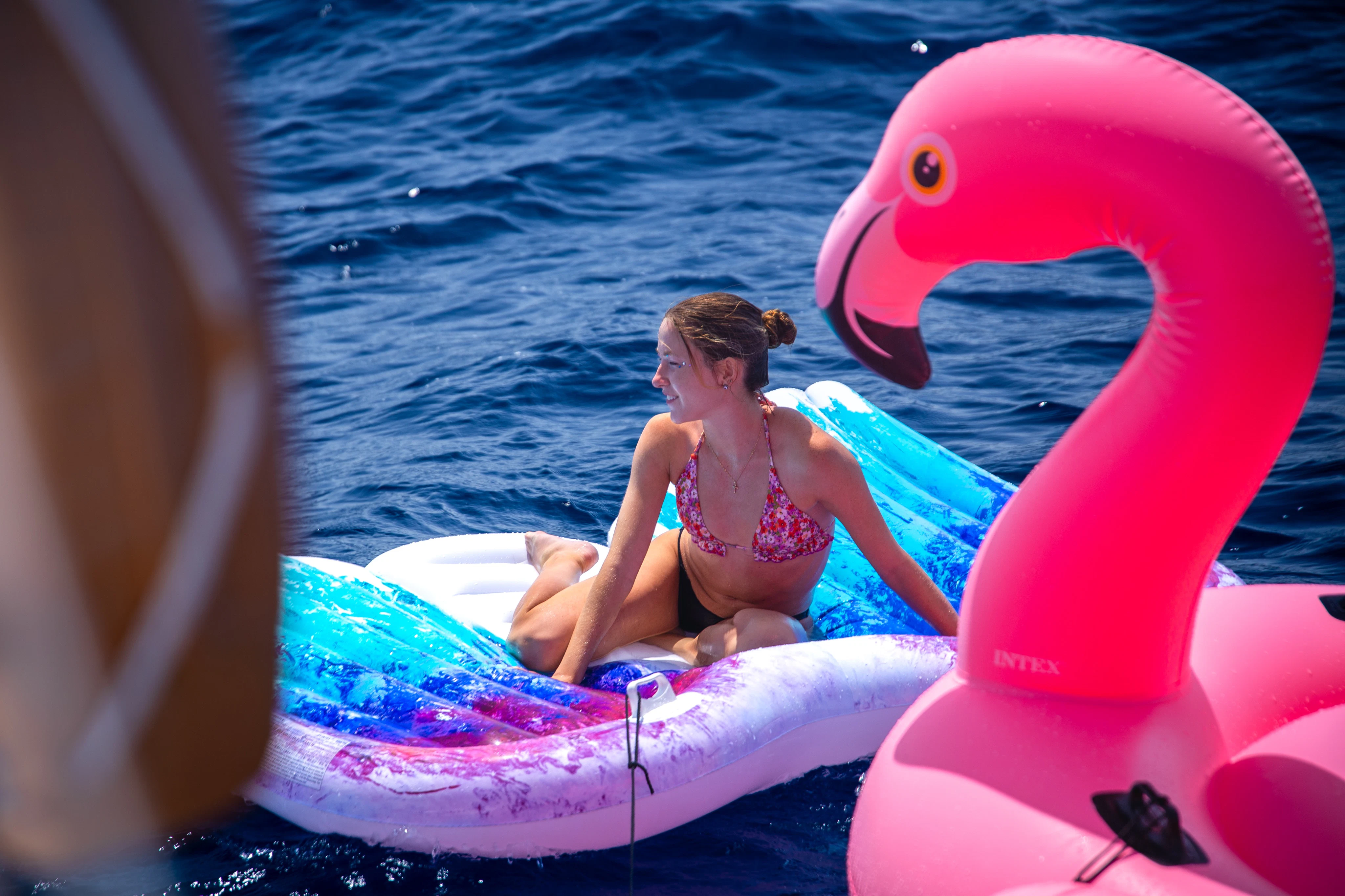 Barcelona: Sailing + Snorkeling + Drinks