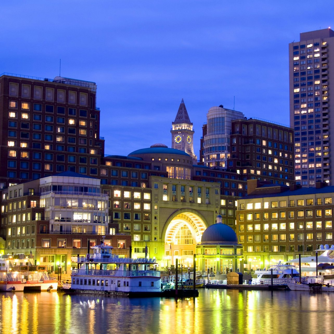 Boston Premier Dinner Cruise - Accommodations in Boston