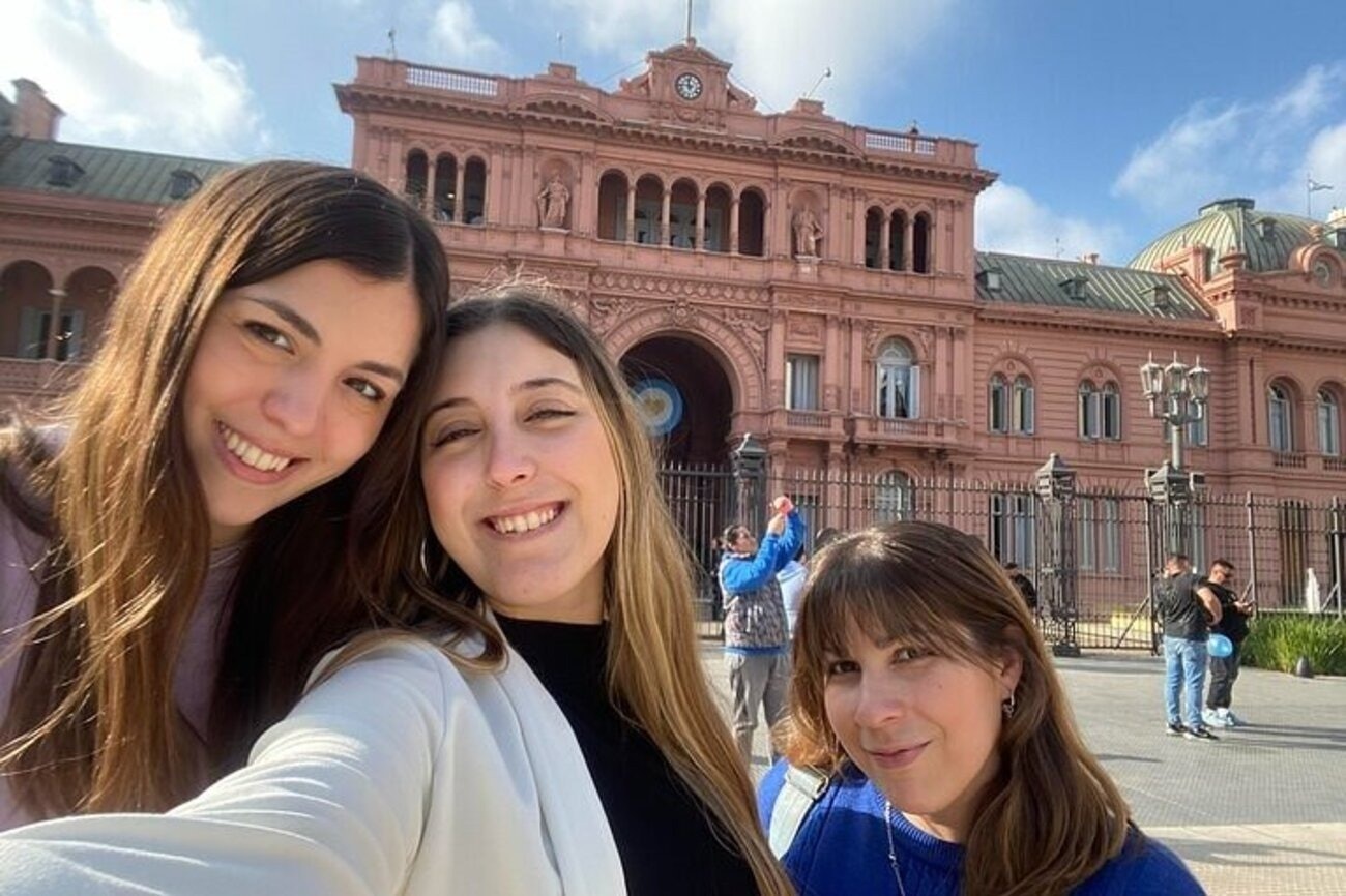 Buenos Aires: MALBA Museum & Teatro Colón + City Walking Tour