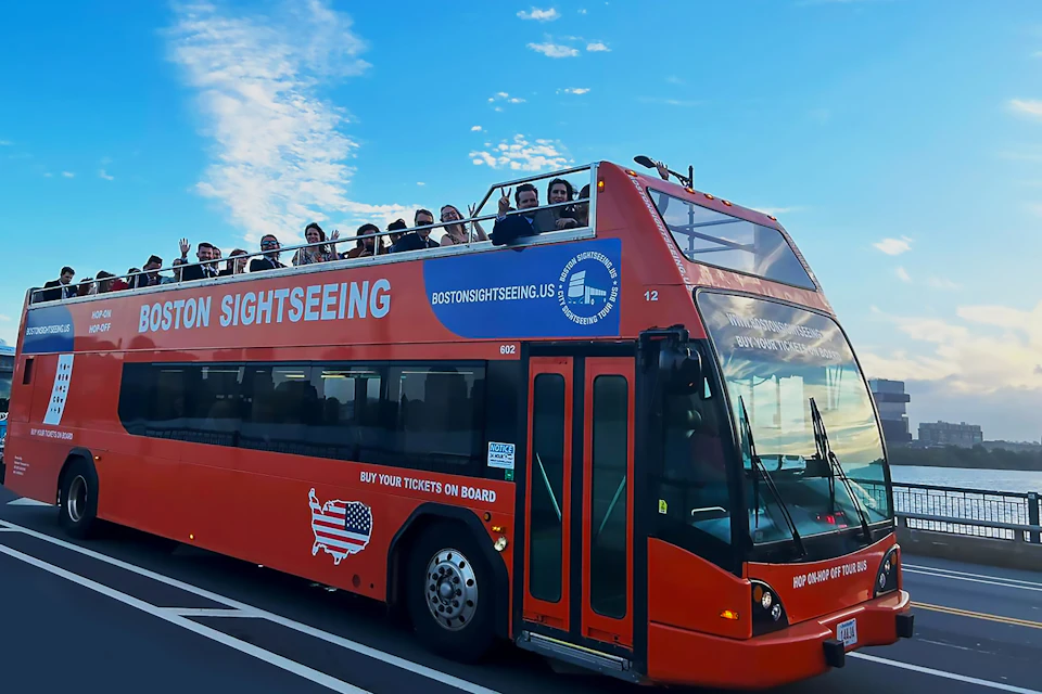Guests Enjoying the Boston City Tour Ride