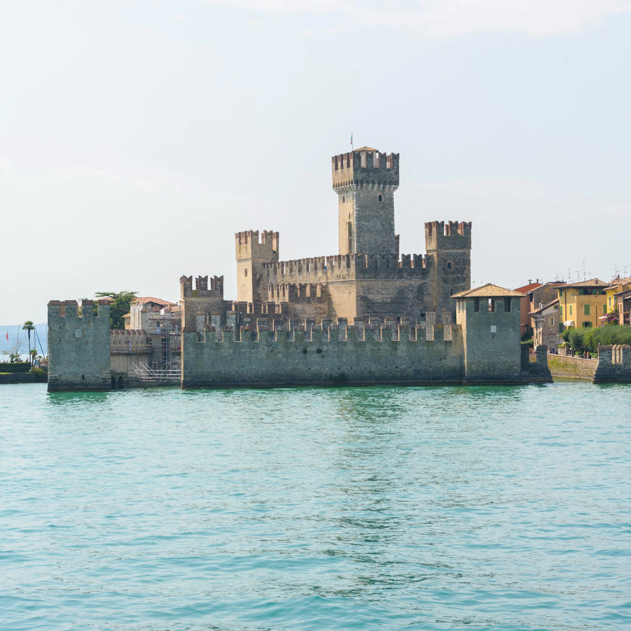 Lake Garda: 4-Hr Boat Tour with Stop in Sirmione
