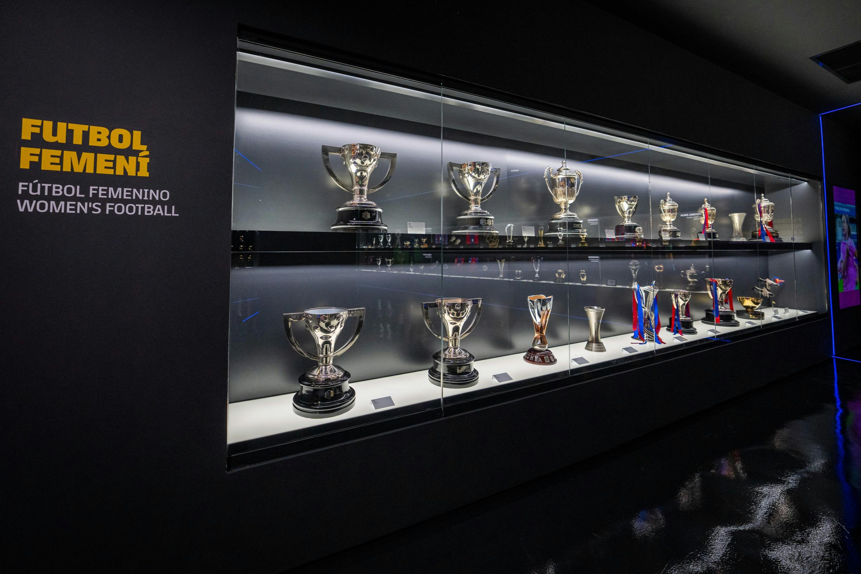 Salle des trophées du musée du FC Barcelone