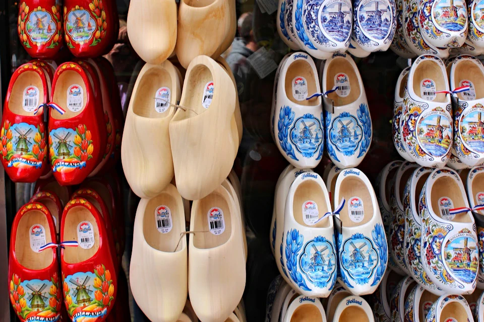 clogs