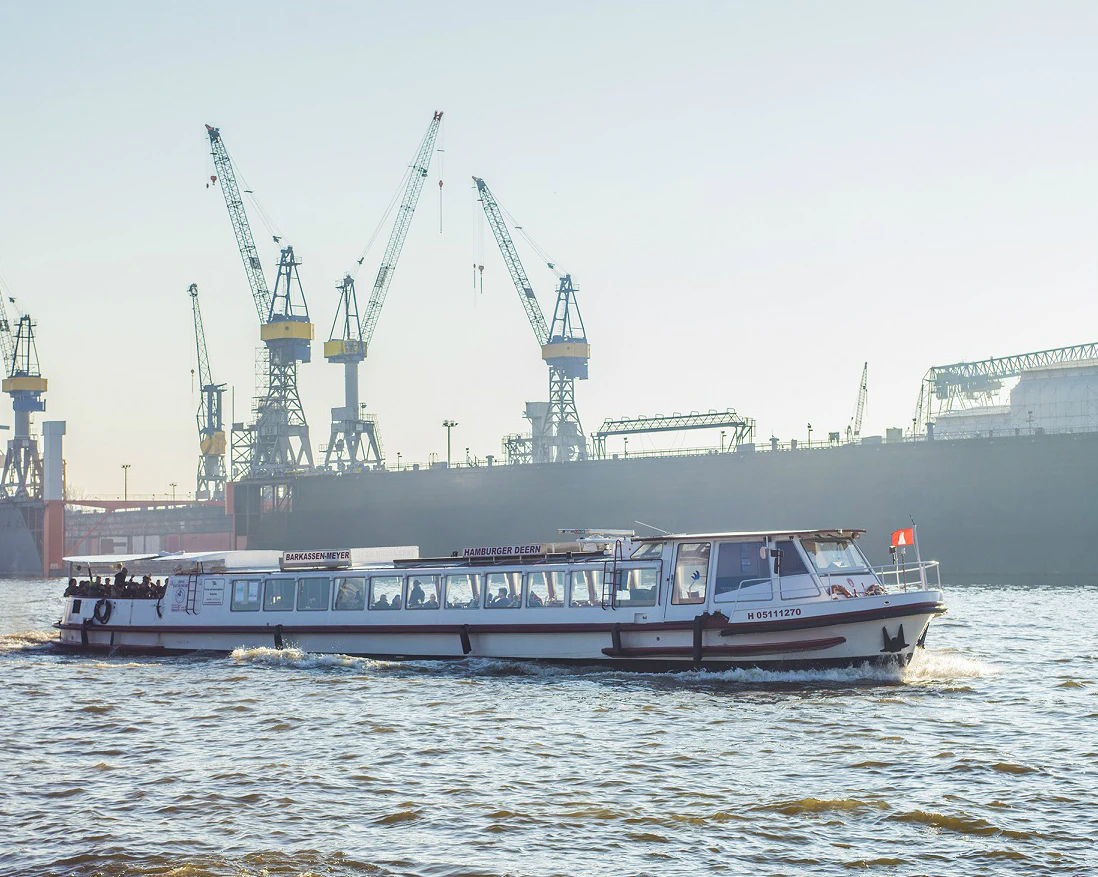 Hamburgo: Passeio de barco de 2 horas + audioguia