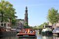 La barca LOVERS salpa verso Westerkerk.