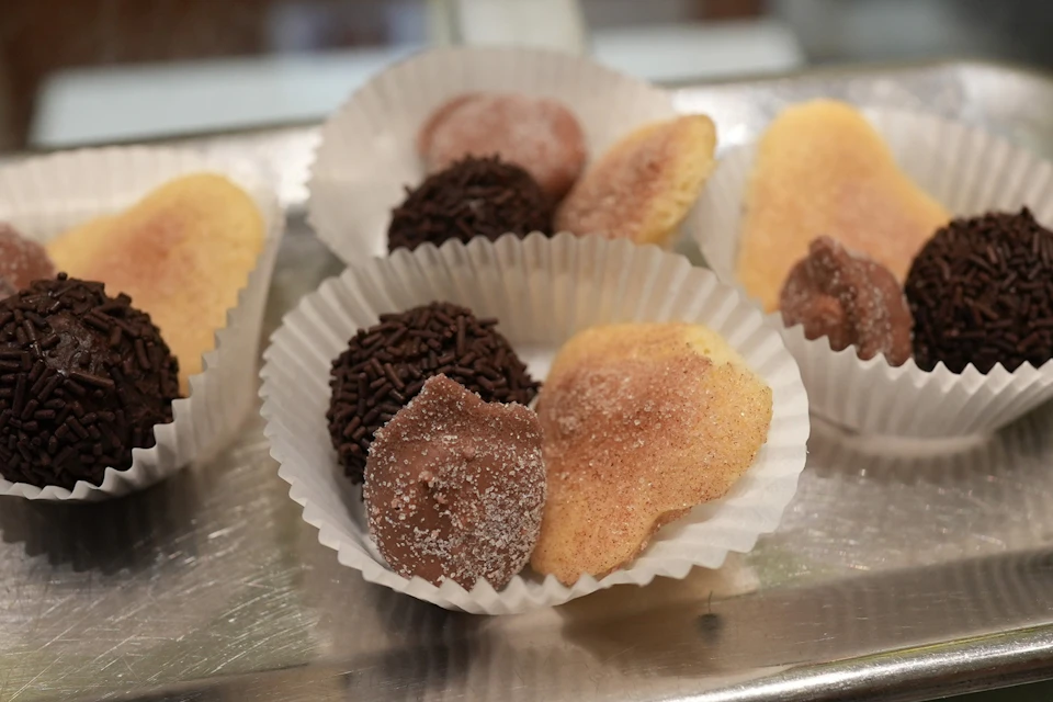Tasting portion of participating pastry store