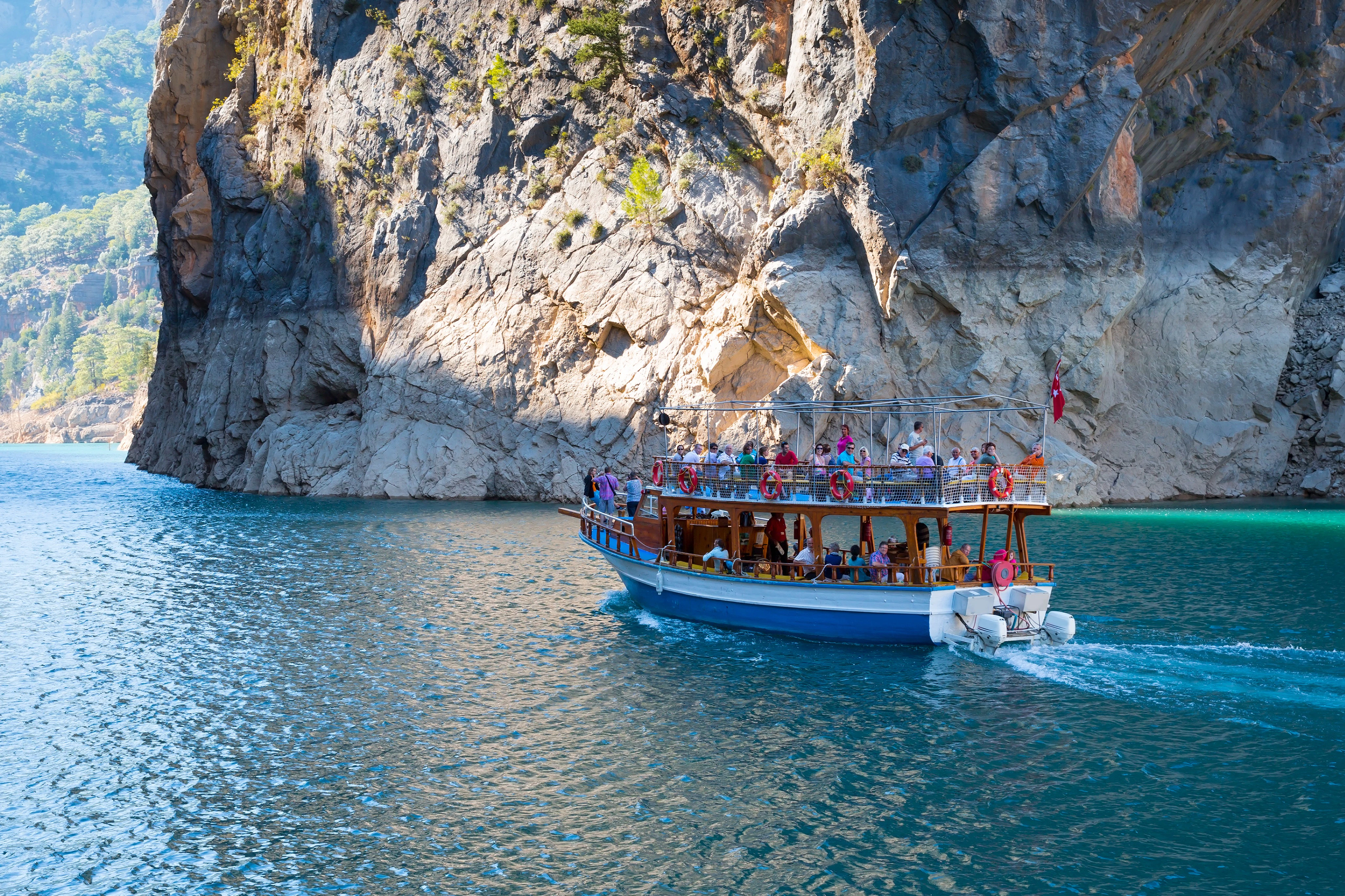Side: Guided Jeep Safari + Boat Tour + Lunch