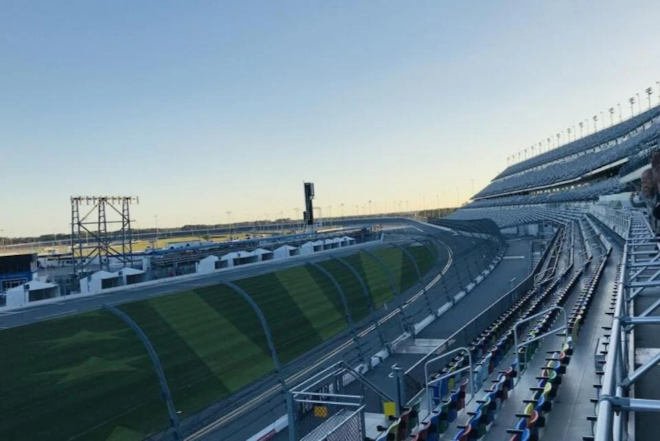 Daytona Beach Day Trip with Hotel Pickup from Orlando