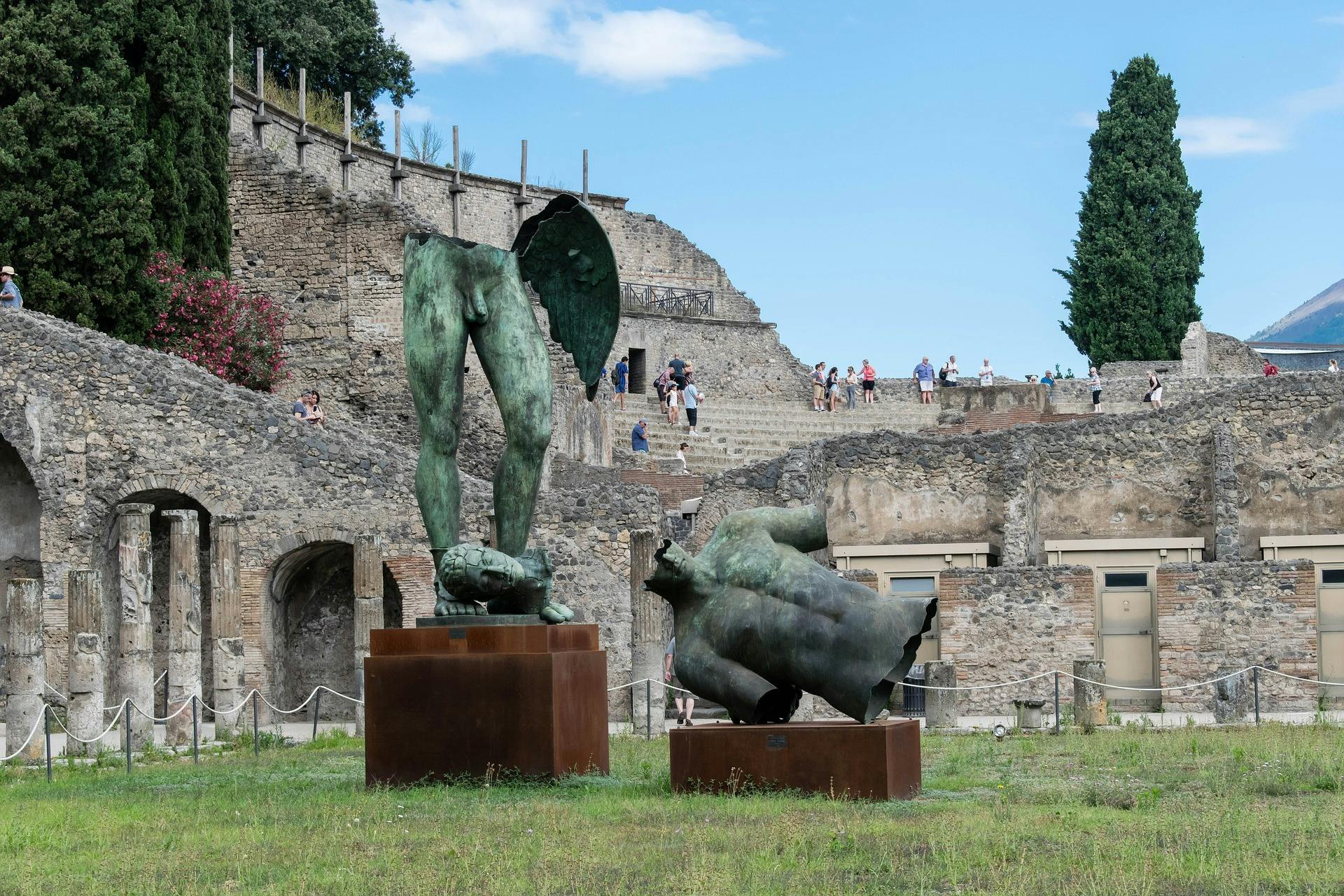 Pompeii: Day Trip From Naples 3