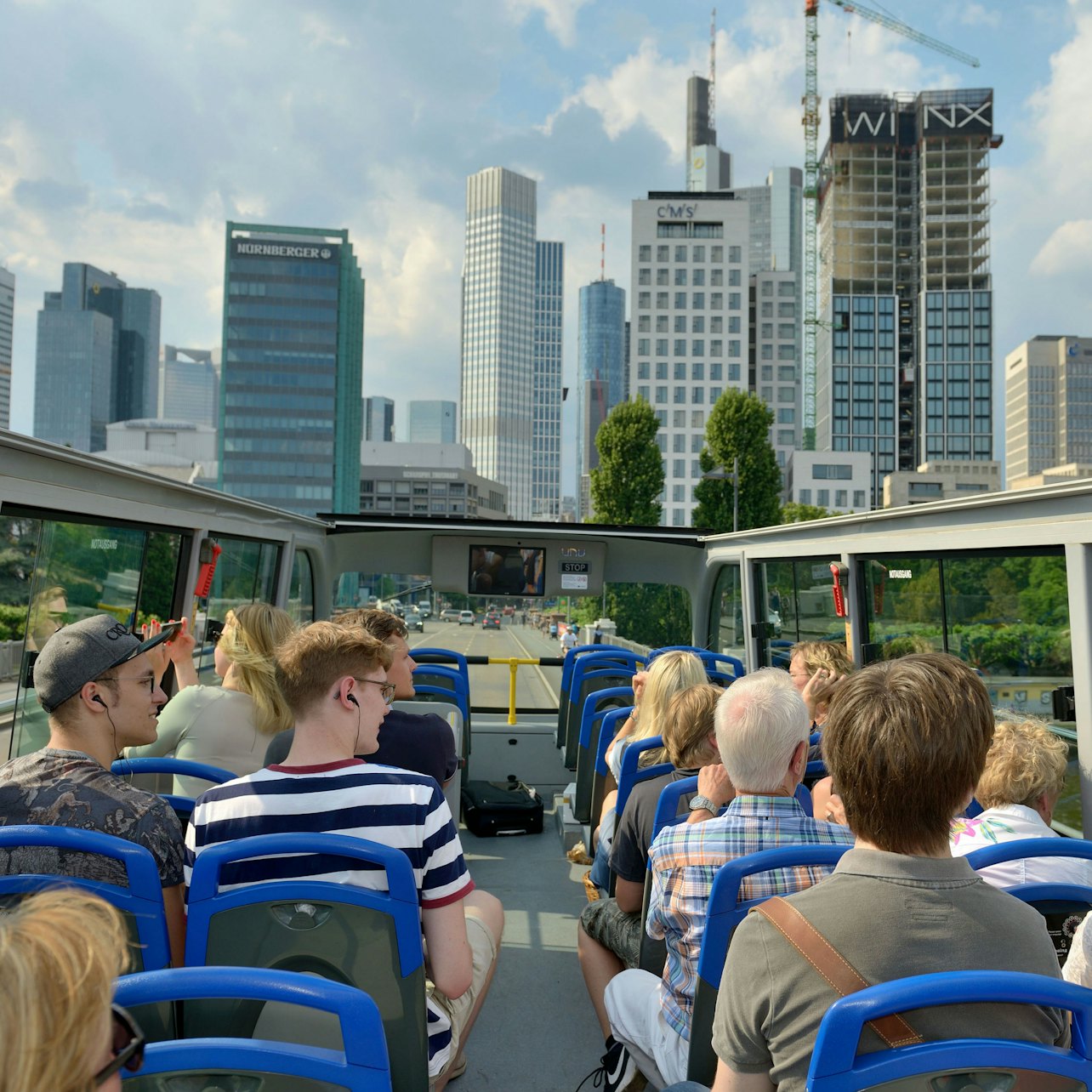 Hop-on Hop-off Bus Frankfurt - Accommodations in Frankfurt