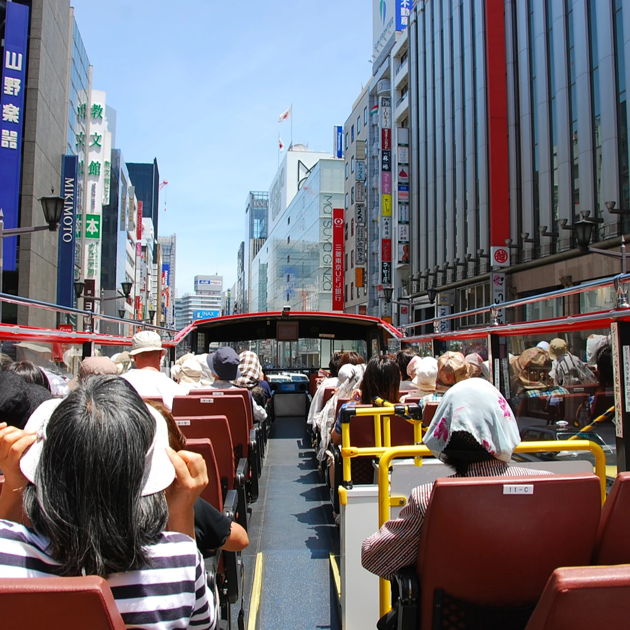 Tokyo: Hop-on Hop-off Bus Tour + Audio Guide in Tokyo β Tiqets
