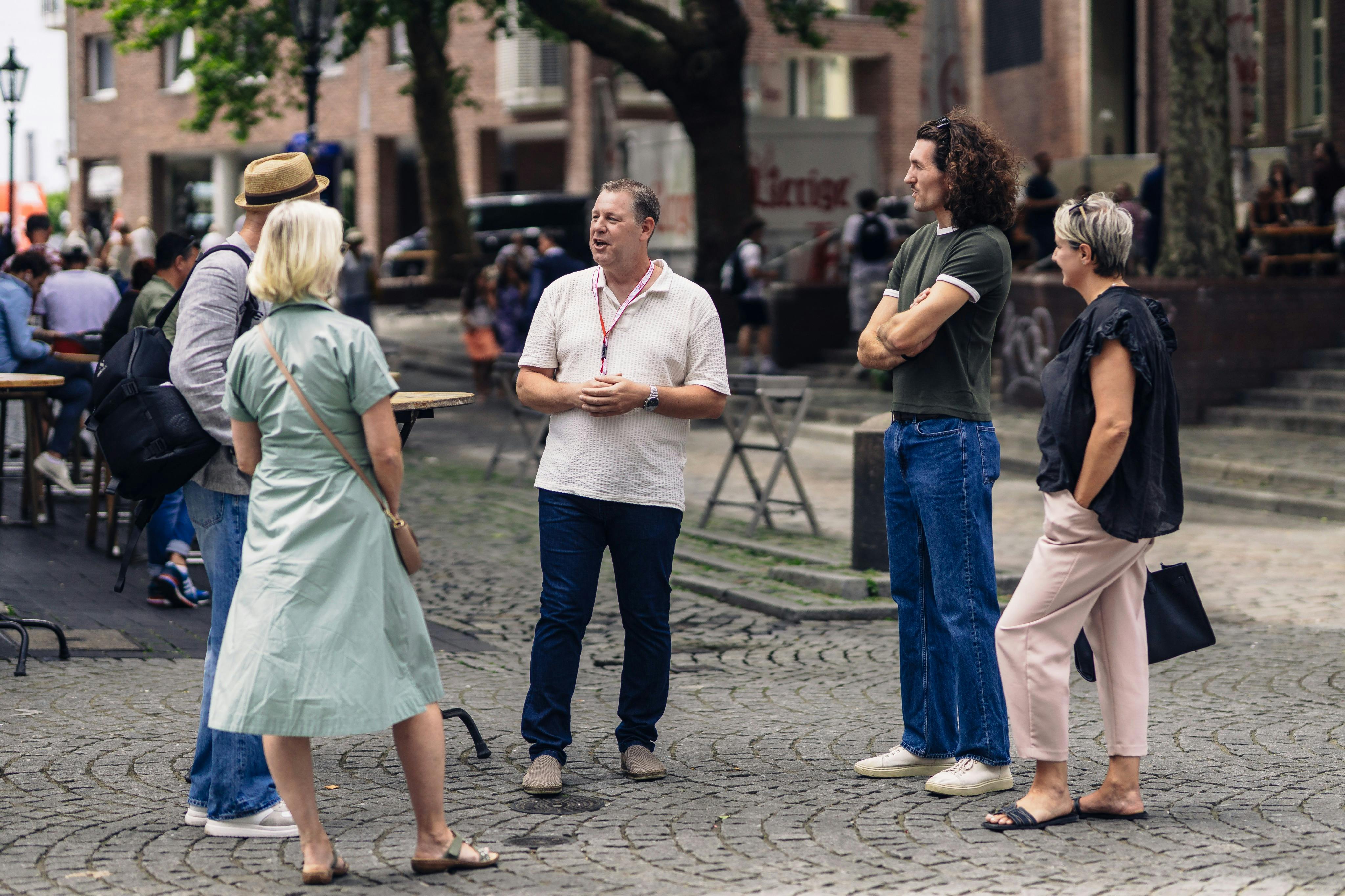 Düsseldorf: Visita guiada a pé pelo centro histórico em alemão - Photo 2