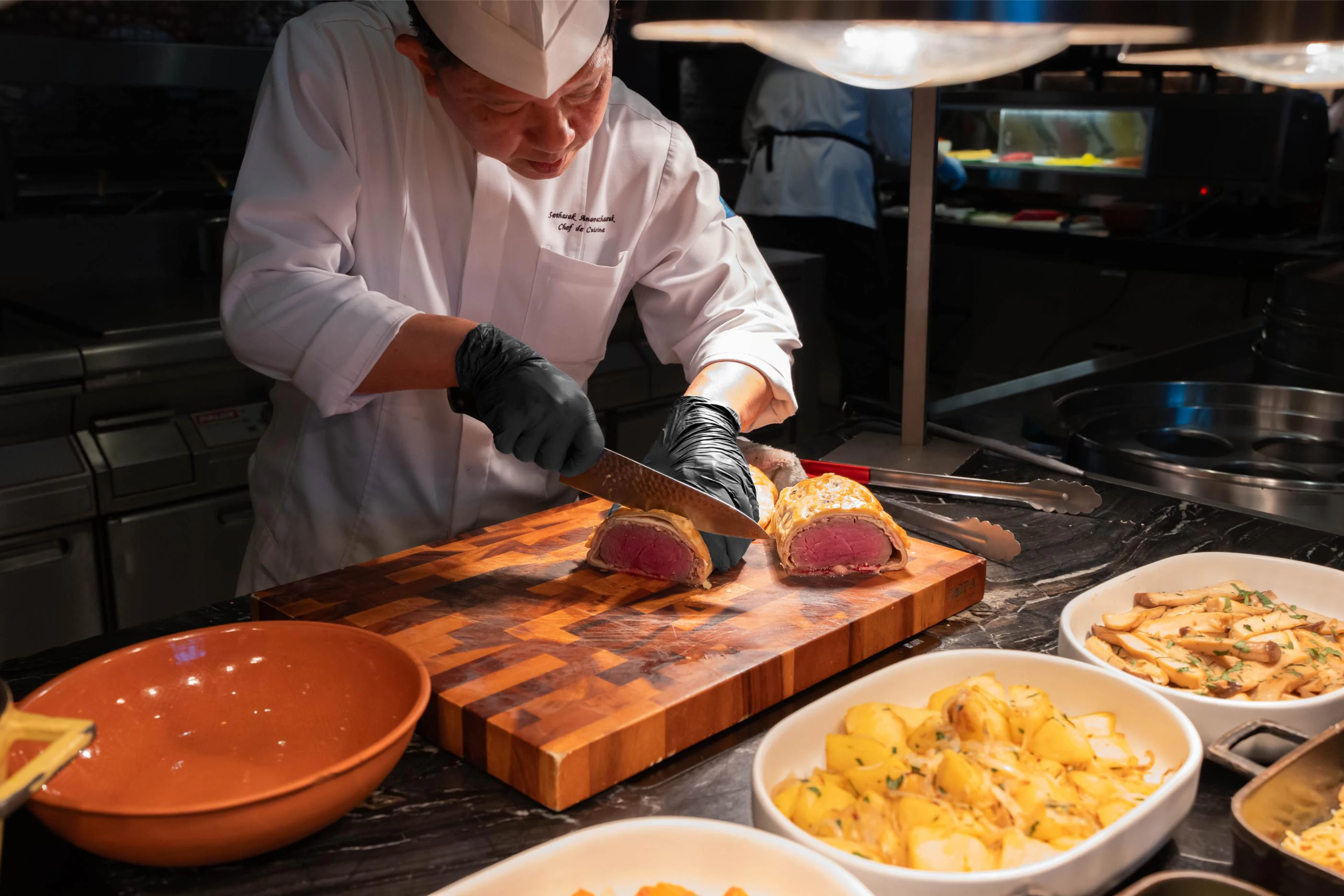 Market Cafe Bangkok: Ruby 4-Course Authentic Thai Set Menu