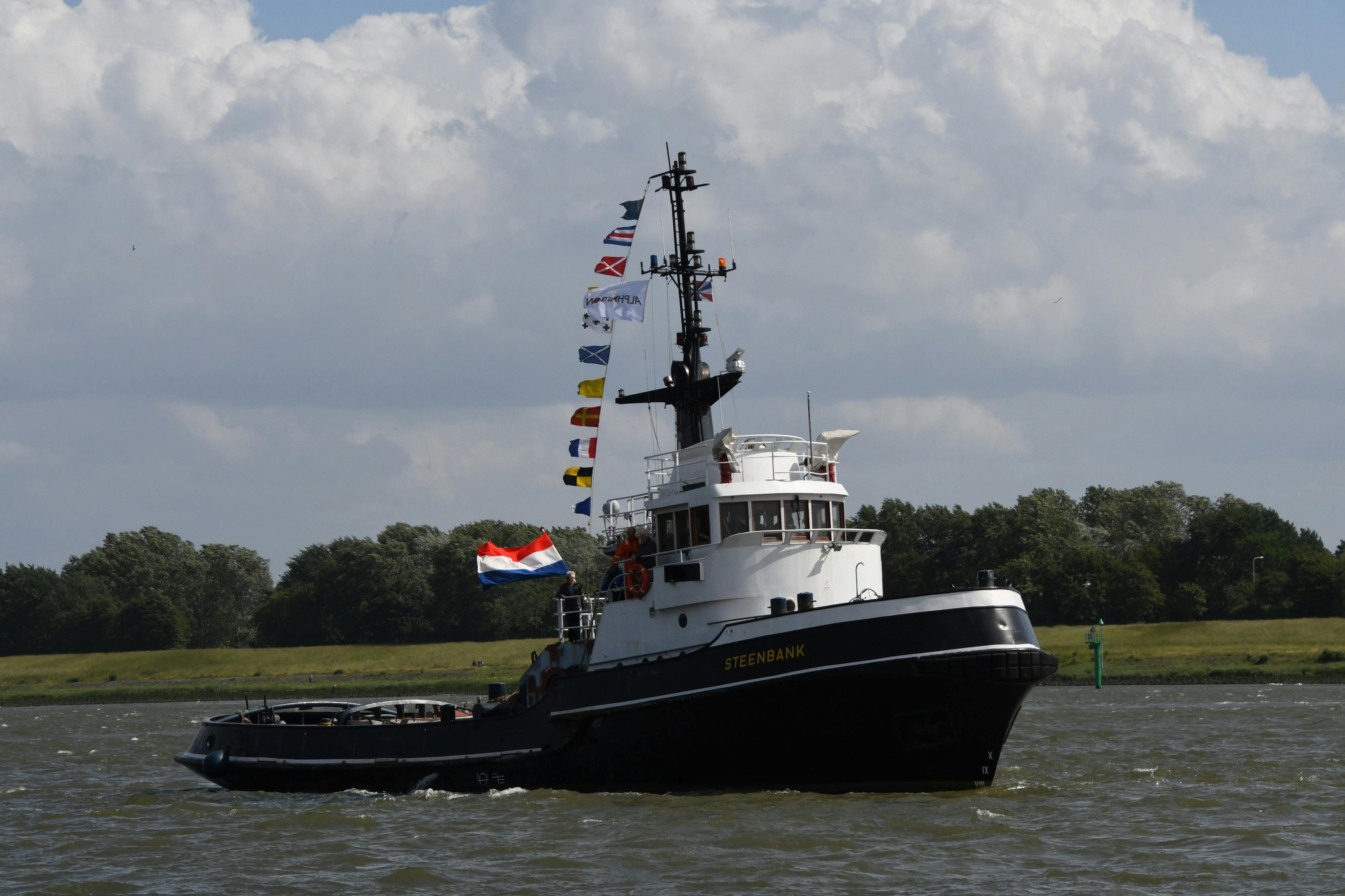 Vaartocht Met Historische Sleepboot Steenbank