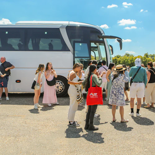Palace of Versailles: Roundtrip Transport Only - Photo 1