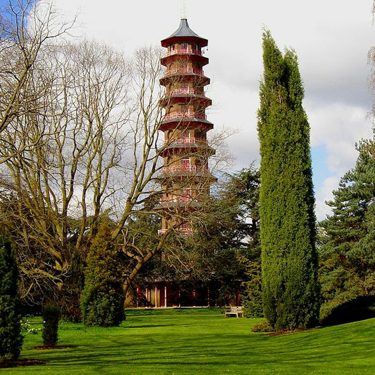 Kew Gardens: Entry Ticket - Accommodations in London