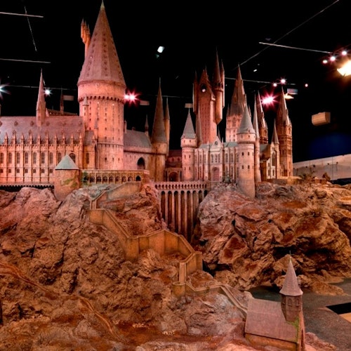 La creación de Harry Potter - Visita a los estudios Warner Bros. y billetes de tren desde Birmingham