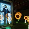 van-gogh-exhibition-sunflowers-port