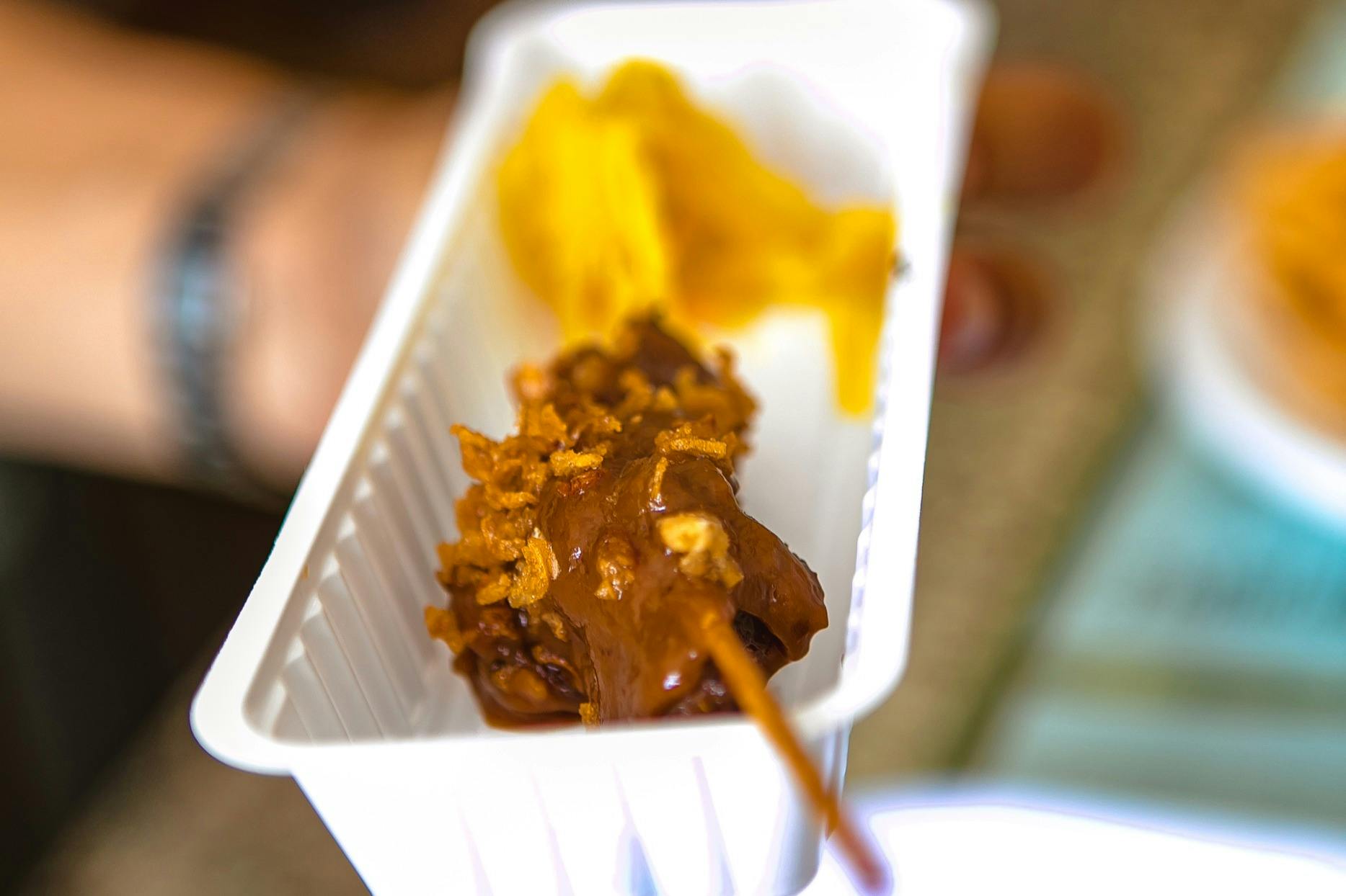 品尝阿姆斯特丹独特的烹饪传统的真正精髓。