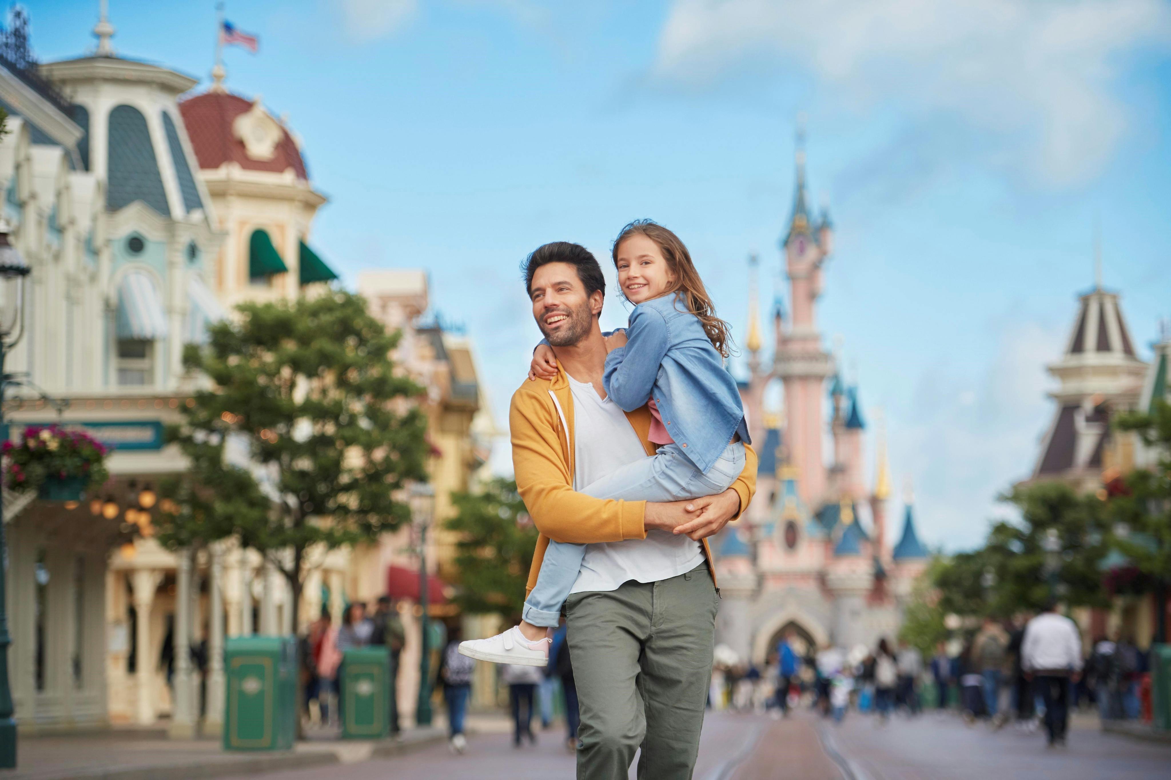 Disneyland® Paris Ticket + Train from Paris