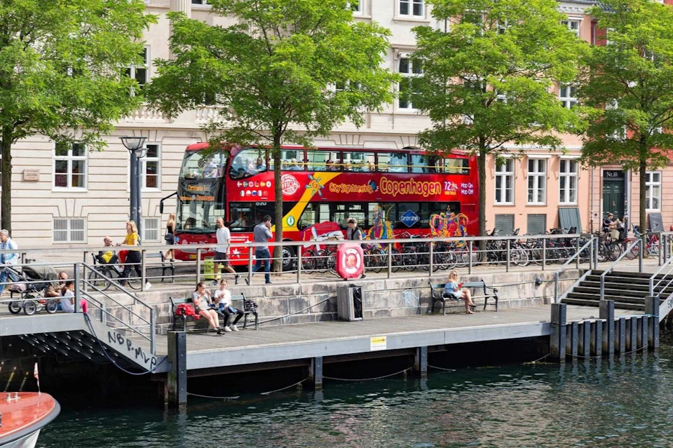Bus