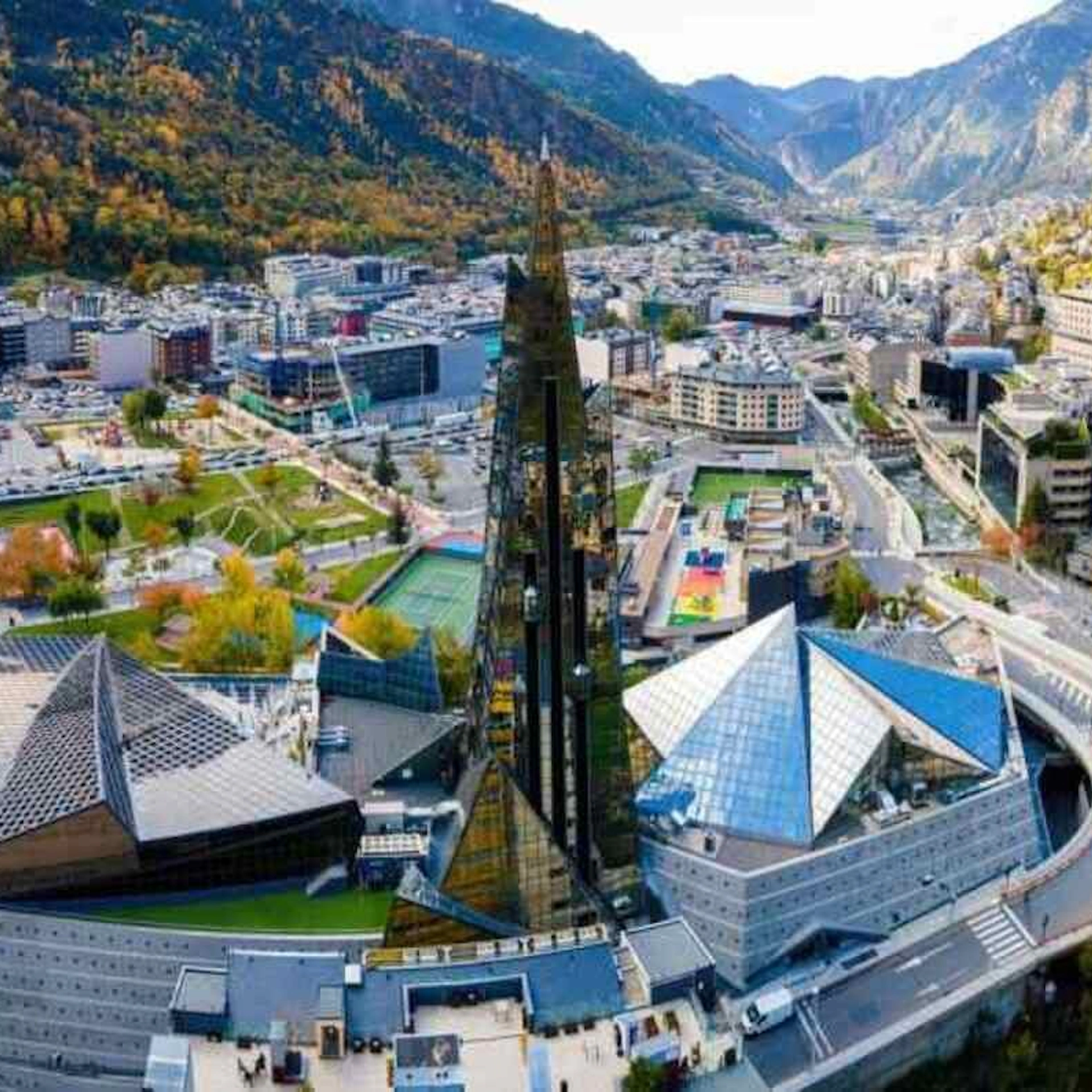 Andorra i França: excursió d'un dia des de Barcelona