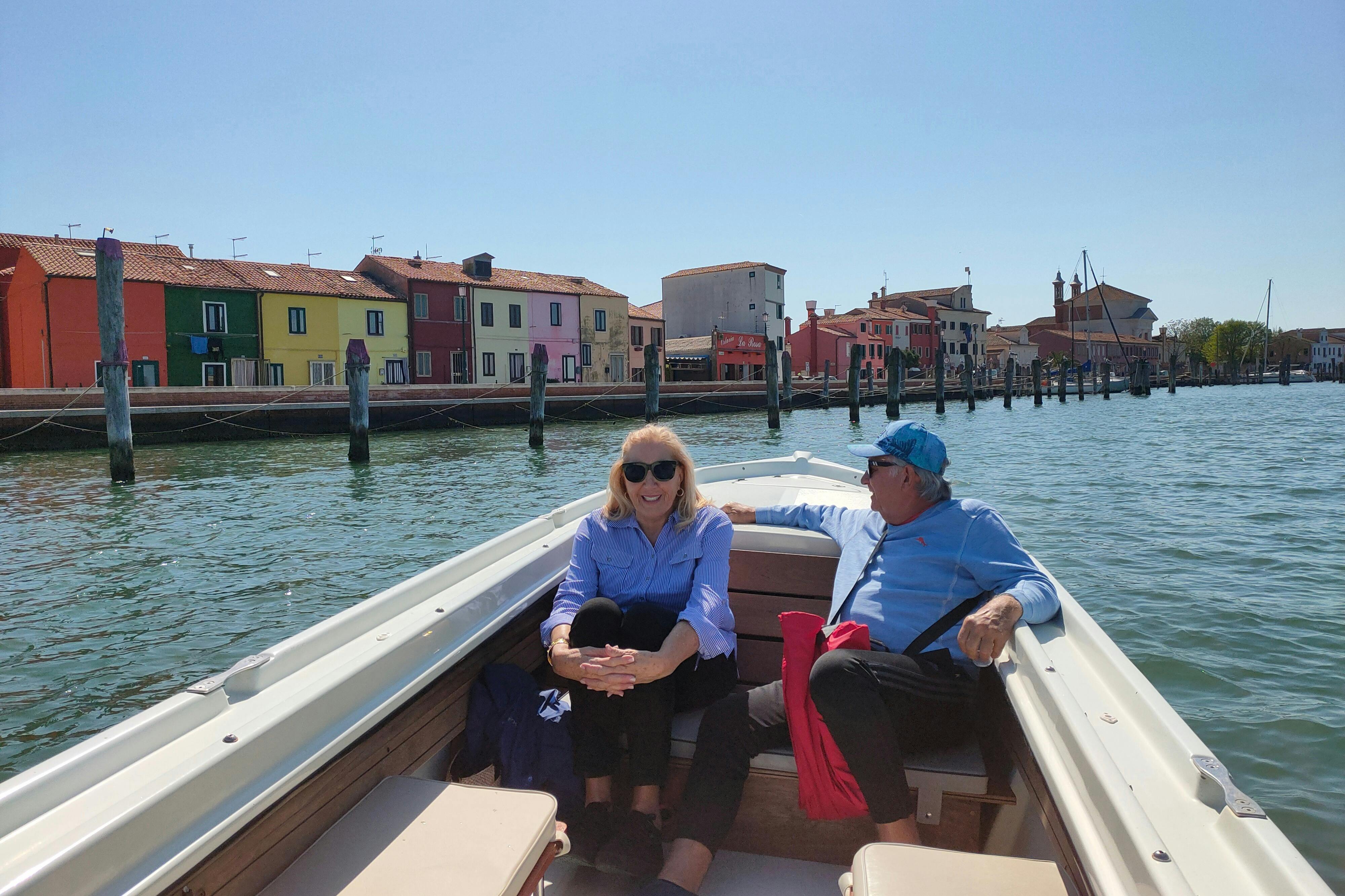 American customers during the boat tour in Pellestrina