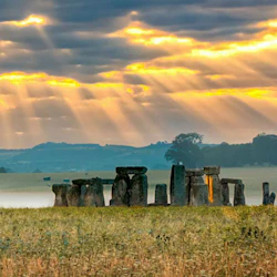 Stonehenge & Bath and Windsor Castle: Day Trip from London with Bath Admission 5