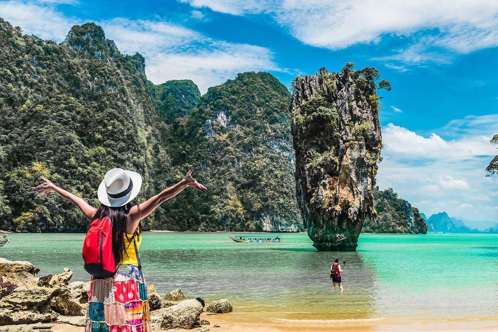 James Bond Island & Phang Nga Bay: Longtail Boat Tour from Phuket + Transfers