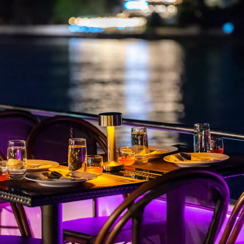 Bangkok: The Newest Chao Phraya River 5-Star Dinner Cruise at Asiatique - Photo 6