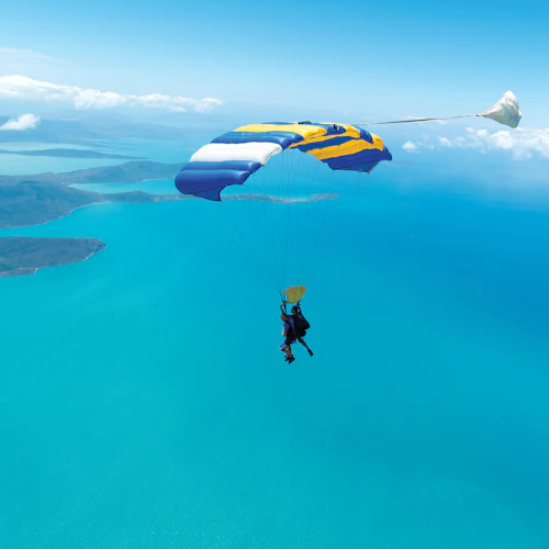 Skydive Airlie Beach - Photo 2