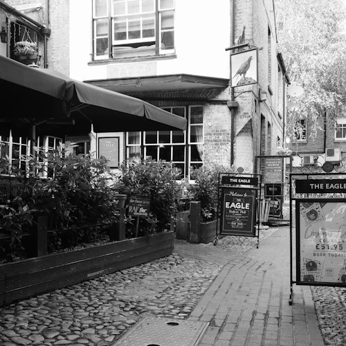 Excursão Fantasma da Universidade de Cambridge Liderada por ex-alunos universitários - Photo 4
