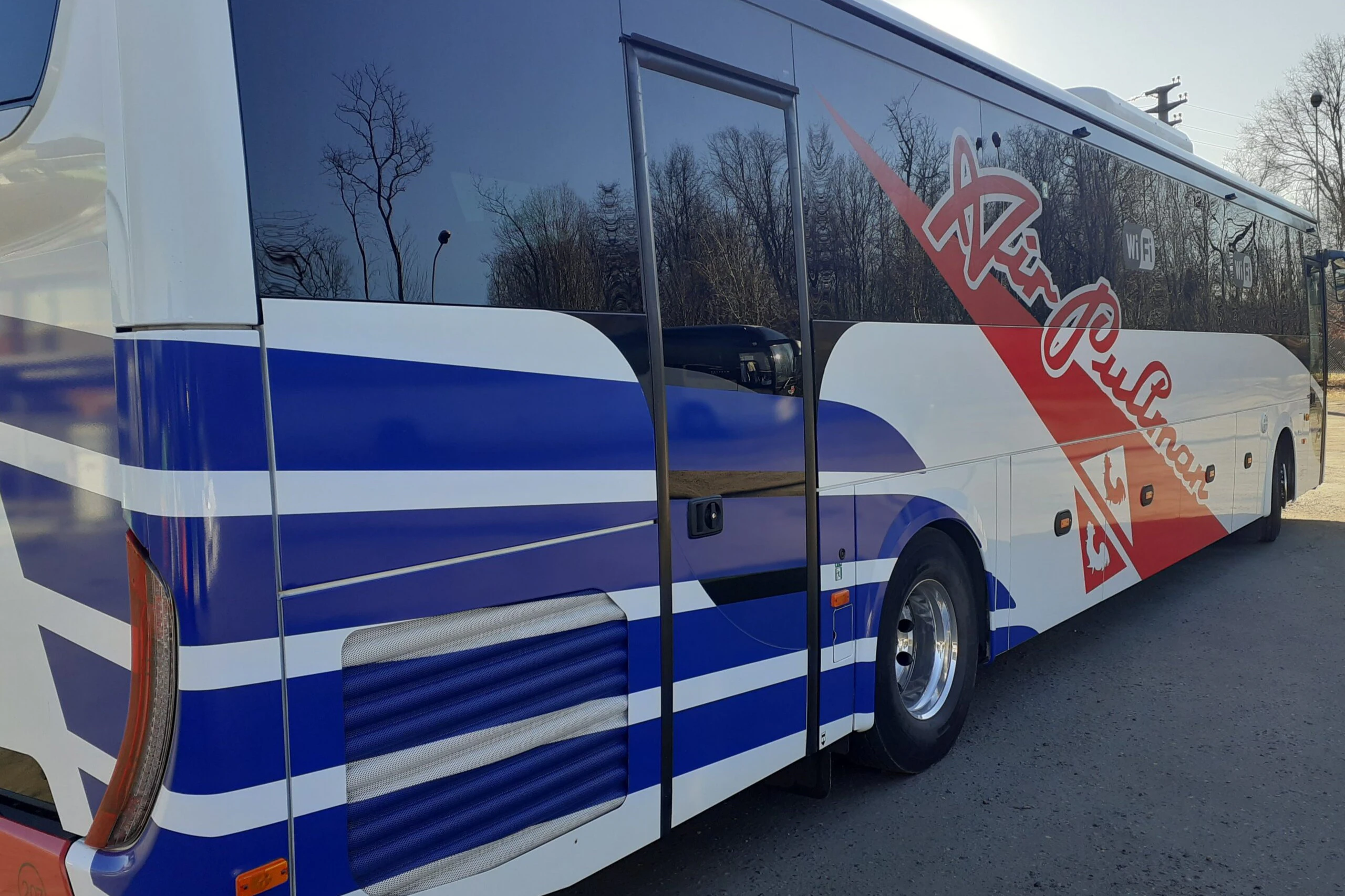 Linate Airport: One-Way Bus from Milan Piazza Luigi di Savoia to Airport (LIN)