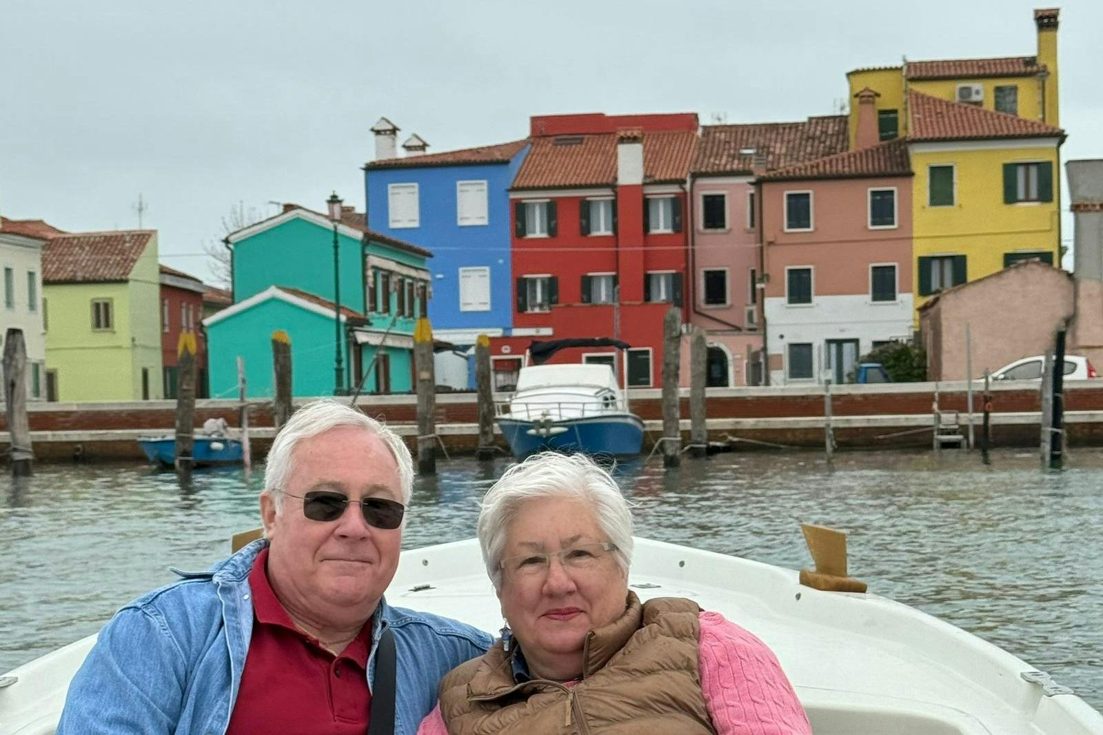 Lovely couple on tour in Pellestrina