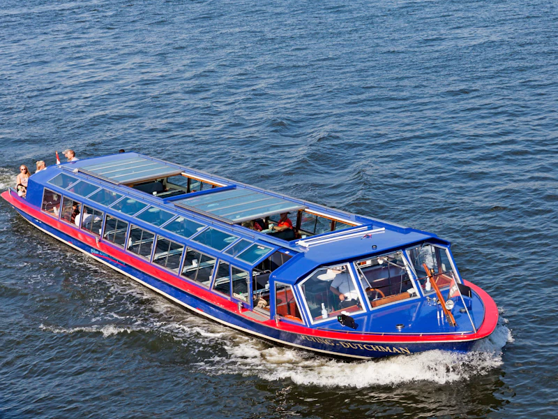 Amsterdam: Blue Boat Canal Cruise from Hard Rock Café