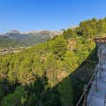 Blick auf die Serra de Tramontana von der Bahnstation in Soller aus