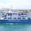 σκάφος majorero που αναχωρεί από το corralejo για το νησί του λόμπου