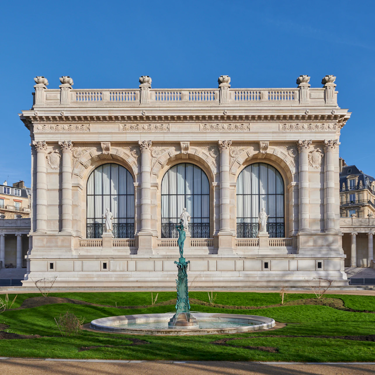 Palais Galliera: Fashion Crafts