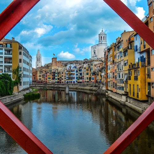 Girona, Figueres & Dalí Museum: Day Trip from Barcelona
