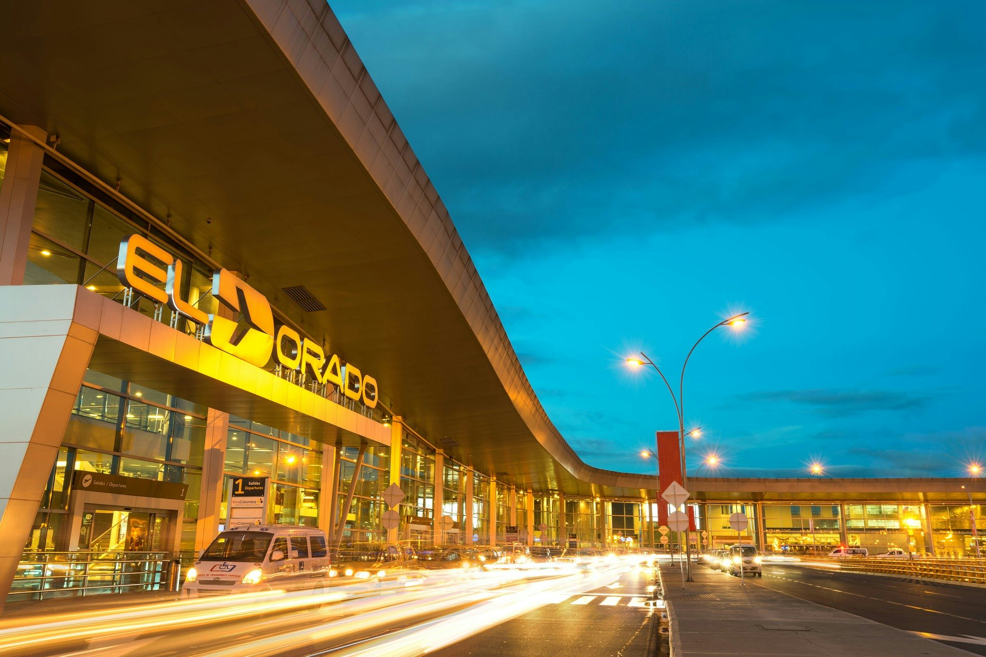 Bogotá: One-Way Transfer To/From Bogotá Airport and City Center