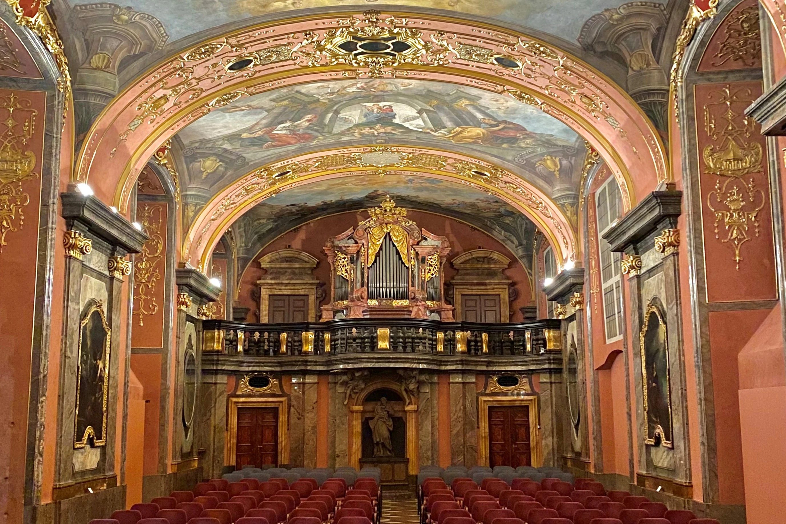 Capela do Espelho Klementinum de Praga: Concerto clássico da Royal Czech Orchestra