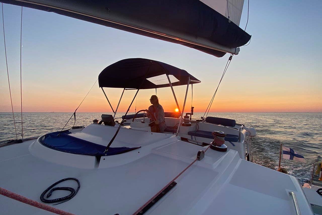 Coucher de soleil sur la mer à Helsinki