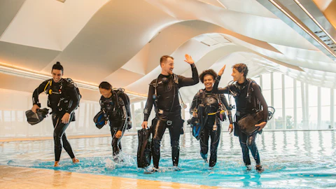 Deep Dive Dubai